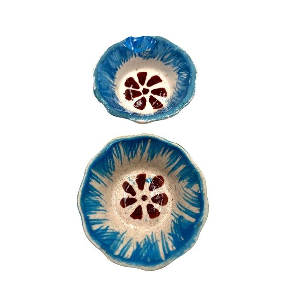 Handcrafted Vintage Ceramic Trinket Dishes Floral Design Scalloped Edge 2.25x1" - Picture 1 of 8